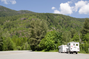 Fraserway Truck Camper am Taylor River