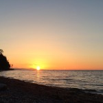 Sonnenuntergang am Rathtrevor Beach auf Vancouver Island